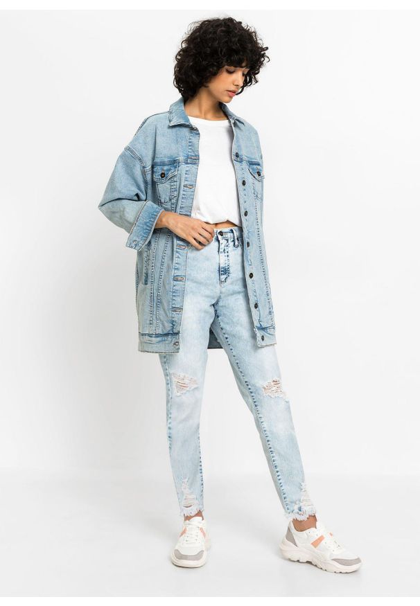 bonprix - Dżinsy Mom high waist z ozdobnymi przetarciami. Stan: podwyższony. Kolor: niebieski