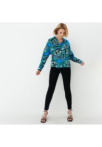 Mohito - Wzorzysta koszula w kwiaty - Czarny. Kolor: czarny. Wzór: kwiaty #1