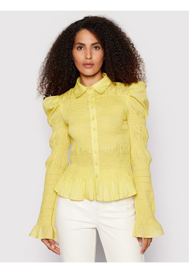 NA-KD Koszula 1018-008412-3116-581 Żółty Regular Fit. Kolor: żółty. Materiał: bawełna