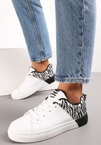 Renee - Czarno-Białe Sneakersy Sznurowane na Płaskiej Grubszej Podeszwie z Cyrkoniami Hanuel. Kolor: czarny #1
