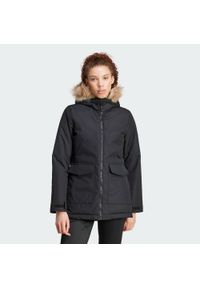Adidas - Parka Paveric Fur. Kolor: czarny. Materiał: puch #1