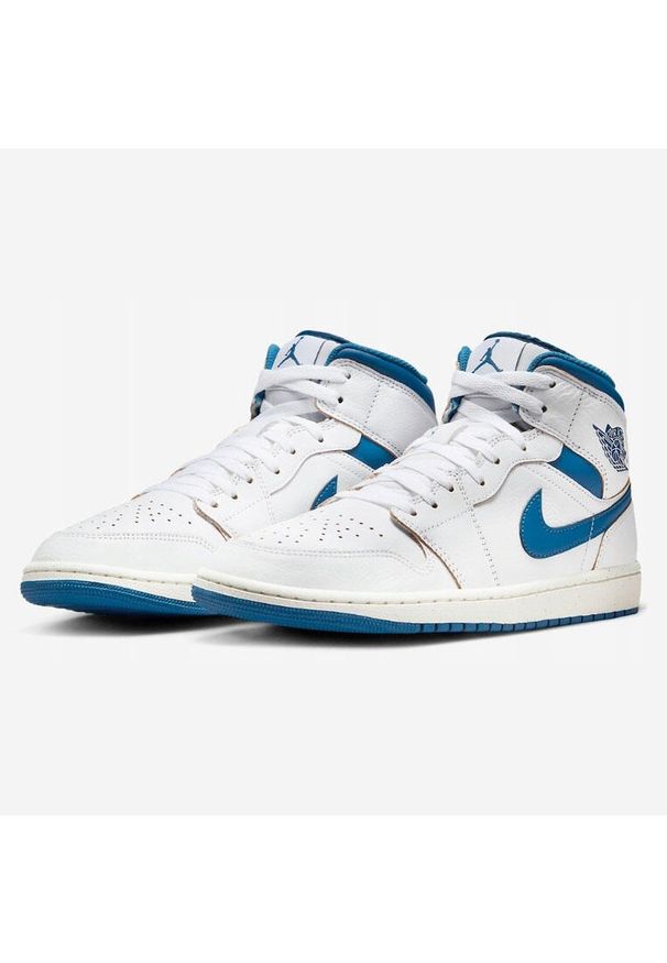 Buty Sportowe Męskie Air Jordan 1 Mid SE. Okazja: na co dzień. Kolor: biały