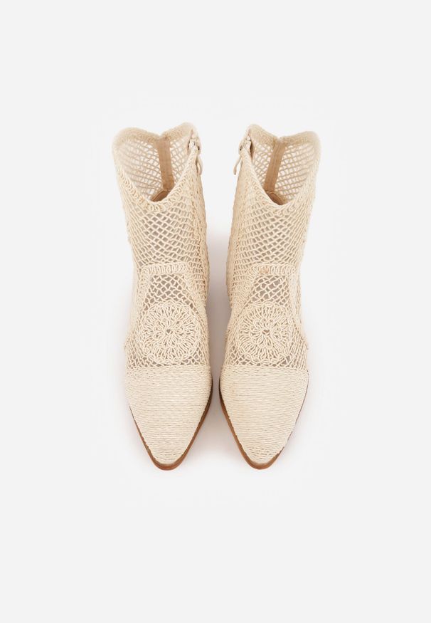 Born2be - Beżowe Ażurowe Botki Kowbojki VICES na Niskim Obcasie Azimessa. Okazja: na co dzień, do pracy, na spotkanie biznesowe. Kolor: beżowy. Materiał: jeans. Wzór: ażurowy. Obcas: na obcasie. Styl: casual, biznesowy, elegancki. Wysokość obcasa: niski