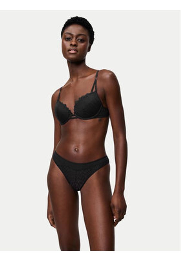 Triumph Figi brazylijskie That Night In Vegas 10224868 Czarny. Kolor: czarny. Materiał: syntetyk