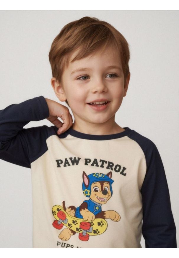 Sinsay - Koszulka z długimi rękawami PAW Patrol - kremowy. Kolor: kremowy. Długość rękawa: długi rękaw. Długość: długie
