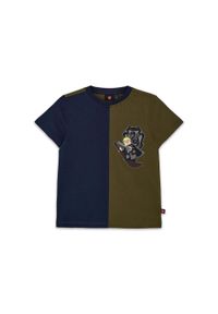 Koszulka dziecięca LEGO Harry Potter Tano 707 z organicznej bawełny, granatowa.. Kolor: niebieski. Materiał: bawełna. Długość rękawa: krótki rękaw. Długość: krótkie #1