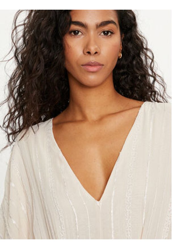 Vero Moda Sukienka letnia Tara 10304254 Écru Loose Fit. Materiał: syntetyk. Sezon: lato