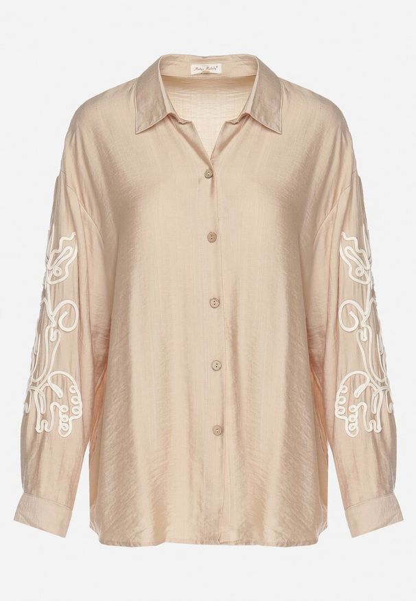 Born2be - Beżowa Koszula z Wiskozy i Lnu z Ozdobnymi Naszywkami Palanira. Okazja: na co dzień. Typ kołnierza: kołnierzyk klasyczny. Kolor: beżowy. Materiał: wiskoza, len. Długość rękawa: długi rękaw. Długość: długie. Wzór: aplikacja. Styl: casual, klasyczny