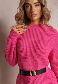 Renee - Fuksjowa Sweterkowa Sukienka Prążkowana z Paskiem w Komplecie Sofiatti. Kolor: różowy. Materiał: prążkowany. Sezon: zima