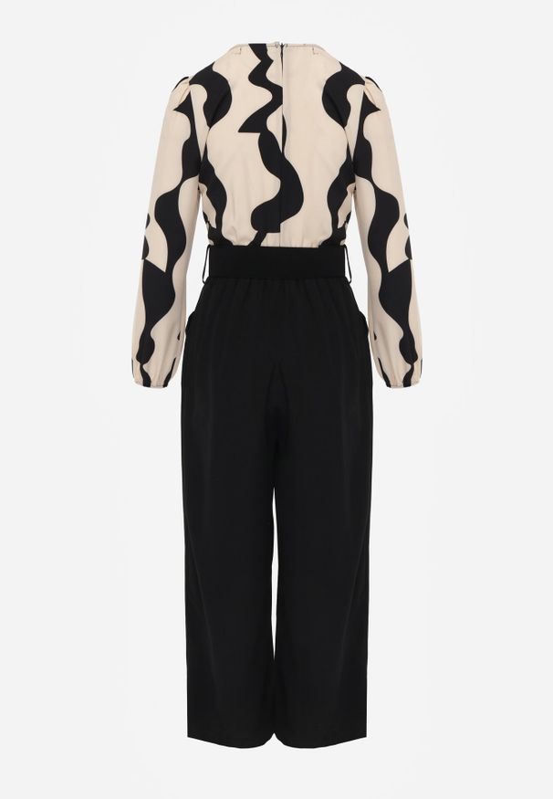 Born2be - Beżowy Kombinezon z Kopertowym Dekoltem i Paskiem Freselam. Okazja: na co dzień, do pracy, na spotkanie biznesowe. Kolor: beżowy. Długość rękawa: długi rękaw. Długość: długie. Styl: klasyczny, casual, biznesowy, elegancki