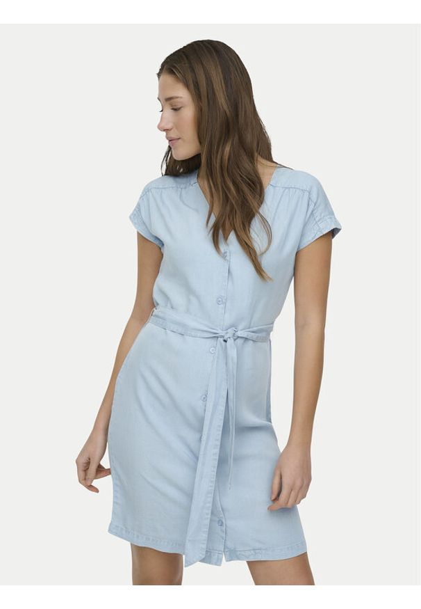 only - ONLY Sukienka jeansowa Charis 15363972 Niebieski jasny Regular Fit. Kolor: niebieski. Materiał: lyocell