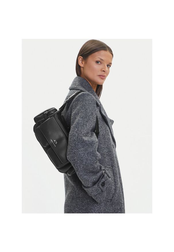 Torebka Armani Exchange. Kolor: czarny