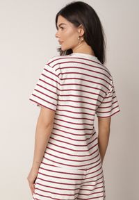 Born2be - Czerwono-Biały Bawełniany T-shirt w Poziome Paski Rive. Okazja: do pracy, na co dzień. Kolor: biały. Materiał: bawełna. Długość: krótkie. Wzór: paski. Styl: klasyczny, casual #6