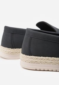 Born2be - Granatowe Półbuty Typu Mokasyny z Plecionką Aigalira. Okazja: na co dzień. Kolor: niebieski. Materiał: jeans. Styl: klasyczny, casual, elegancki #3