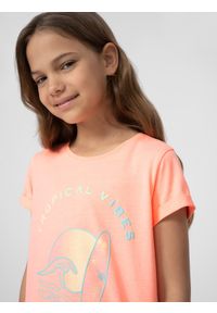 4f - T-shirt z nadrukiem dziewczęcy. Kolor: różowy. Materiał: dzianina, bawełna. Długość rękawa: krótki rękaw. Wzór: nadruk