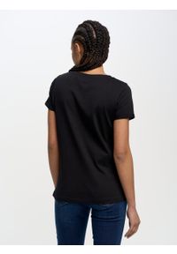 Big-Star - Koszulka damska z nadrukiem czarna Oneidasa 906. Kolor: czarny. Materiał: jeans. Wzór: nadruk. Styl: sportowy, klasyczny