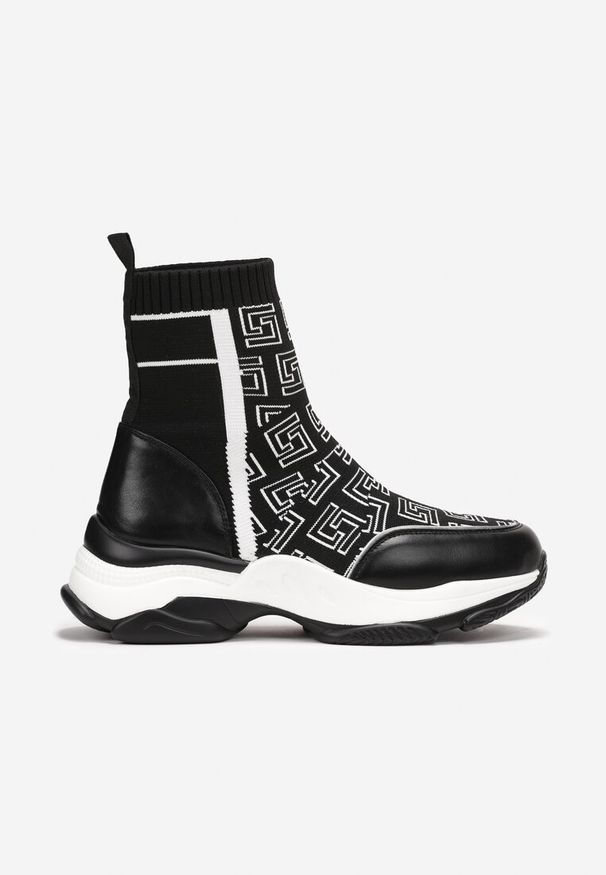 Born2be - Czarne Sneakersy na Płaskiej Grubej Podeszwie ze Skarpetkową Cholewką Sonvala. Wysokość cholewki: za kostkę. Kolor: czarny. Materiał: materiał. Szerokość cholewki: normalna. Obcas: na płaskiej podeszwie