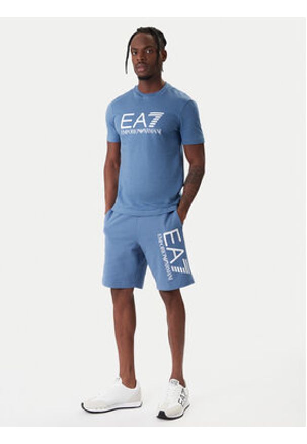 EA7 Emporio Armani Szorty sportowe 7M001414 AF22266 UB064 Niebieski Regular Fit. Kolor: niebieski. Materiał: bawełna. Styl: sportowy
