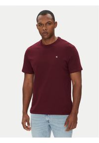 Calvin Klein Jeans T-Shirt LV040HM265 Bordowy Regular Fit. Kolor: czerwony. Materiał: bawełna