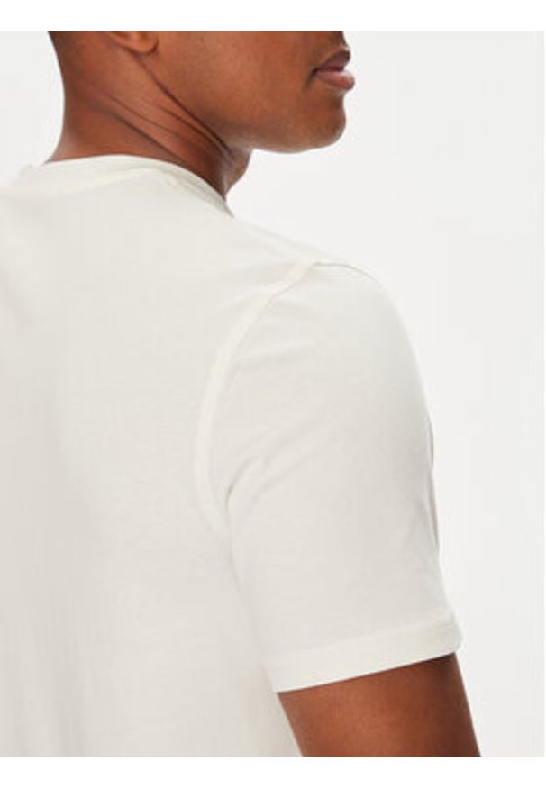 Guess T-Shirt Z5YI02 I3Z14 Biały Regular Fit. Kolor: biały. Materiał: bawełna