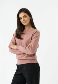 Volcano - Luźny sweter S-MINDY. Okazja: na spotkanie biznesowe, do pracy, na co dzień. Materiał: jeans, materiał, dzianina, prążkowany. Długość rękawa: długi rękaw. Długość: długie. Styl: elegancki, casual, biznesowy #1