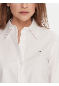 TOMMY HILFIGER - Tommy Hilfiger Koszula WW0WW46111 Biały Relaxed Fit. Kolor: biały. Materiał: bawełna #4