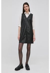 Trussardi Jeans - Trussardi sukienka kolor czarny mini rozkloszowana. Kolor: czarny. Materiał: materiał. Typ sukienki: rozkloszowane. Długość: mini