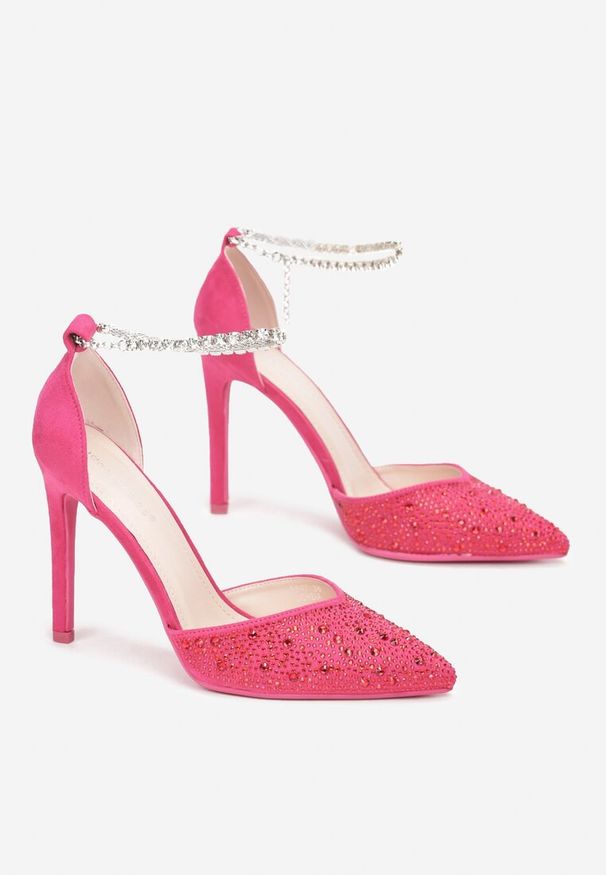 Renee - Fuksjowe Sandały na Szpilce z Cyrkoniami Ildendra. Nosek buta: szpiczasty. Zapięcie: pasek. Kolor: różowy. Materiał: materiał. Wzór: aplikacja. Obcas: na szpilce. Styl: elegancki