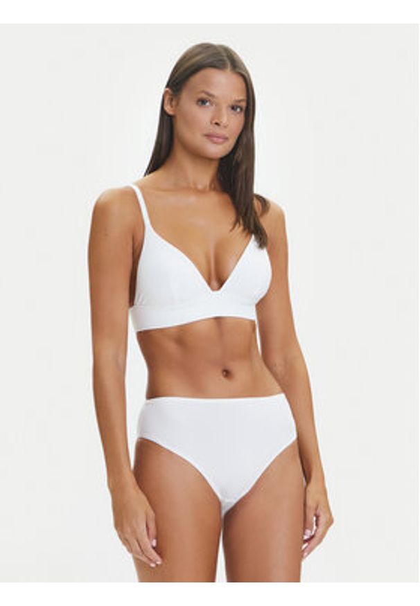 Hunkemöller Figi klasyczne z wysokim stanem 302036 Biały. Stan: podwyższony. Kolor: biały. Materiał: bawełna