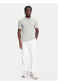 Guess Polo Z5YP02 K9WF1 Zielony Regular Fit. Typ kołnierza: polo. Kolor: zielony. Materiał: bawełna #5