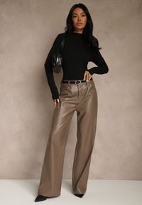 Renee - Czarna Bluzka z Bawełny z Guzikami z Tyłu Tuselia. Okazja: na imprezę, na co dzień. Kolor: czarny. Materiał: bawełna. Styl: casual #2