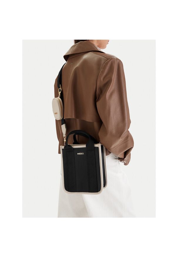 Torebka MEXX. Kolor: czarny