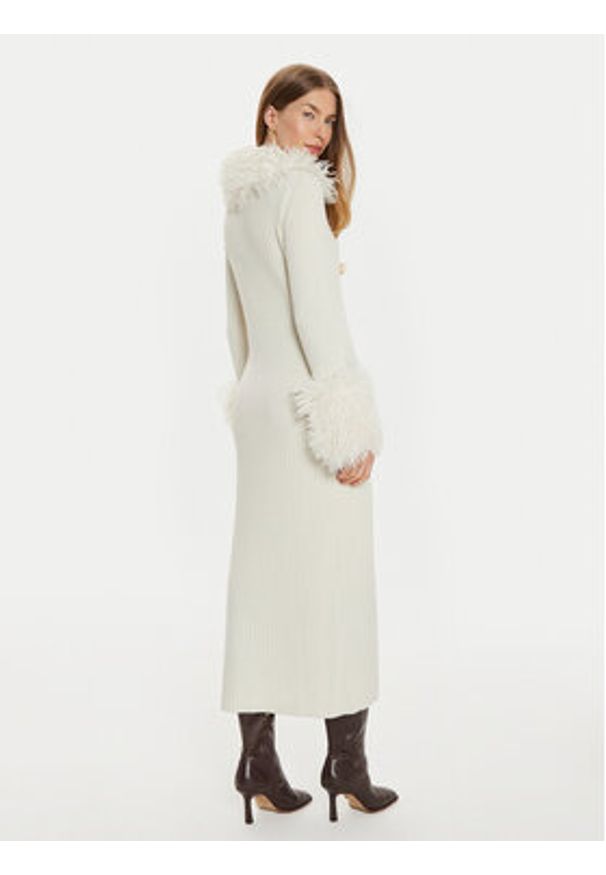 TwinSet - TWINSET Kardigan 242TT3430 Biały Slim Fit. Kolor: biały. Materiał: syntetyk