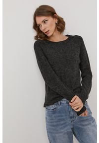 Vero Moda Sweter damski kolor czarny. Okazja: na co dzień. Kolor: czarny. Materiał: dzianina. Długość rękawa: raglanowy rękaw. Styl: casual
