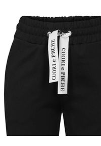 CUORI e PICCHE - Czarne spodnie dresowe Uno. Kolor: czarny. Materiał: dresówka #3