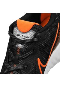 Buty Nike Renew Run M CK6357-001 czarne. Okazja: na co dzień. Kolor: czarny. Materiał: tkanina, syntetyk, materiał, guma. Szerokość cholewki: normalna. Sezon: lato. Sport: bieganie #6