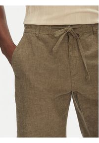 Lindbergh Szorty materiałowe 30-508003 Beżowy Relaxed Fit. Kolor: beżowy. Materiał: bawełna, len #2