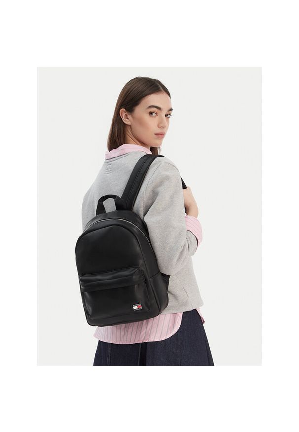 Plecak Tommy Jeans. Kolor: czarny