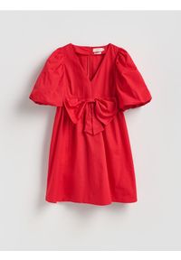 Reserved - Bawełniana sukienka z kokardą - czerwony. Typ kołnierza: kokarda. Kolor: czerwony. Materiał: bawełna #1