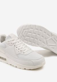 Born2be - Białe Płaskie Buty Sportowe Sneakersy ze Sznurowaniem i Ozdobną Podeszwą Fiarana. Okazja: na co dzień. Nosek buta: okrągły. Zapięcie: sznurówki. Kolor: biały. Materiał: jeans #3