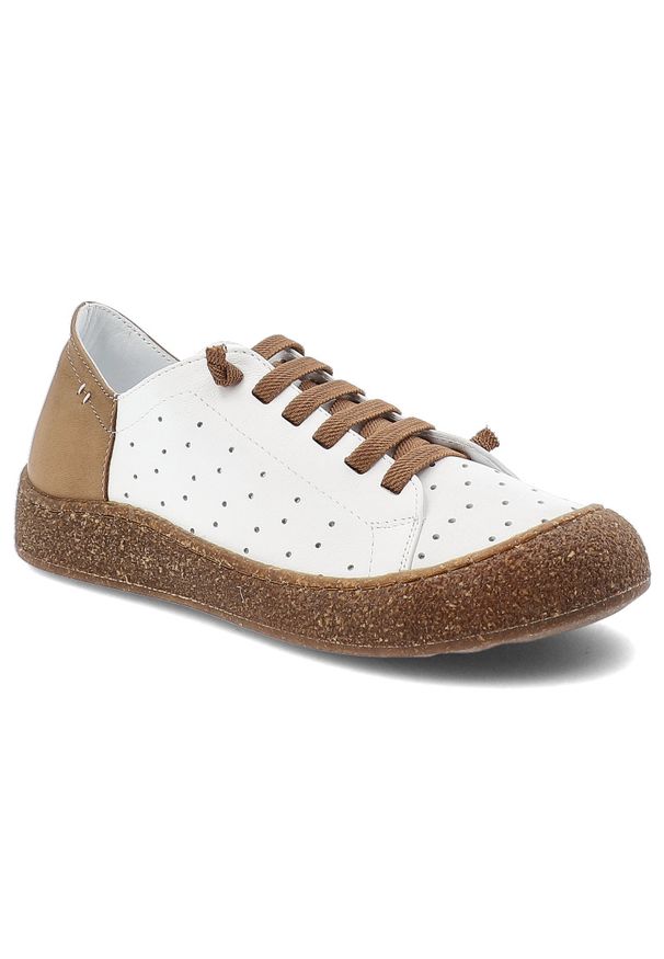 Półbuty damskie Ravini, ze skóry naturalnej licowej ażurowa cholewka sznurowanie wygodna podeszwa casual, białe, 1301-1. Okazja: na co dzień. Zapięcie: sznurówki. Kolor: biały. Materiał: skóra. Szerokość cholewki: normalna. Wzór: ażurowy. Styl: casual