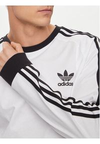 Adidas - adidas Longsleeve Adicolor Classics 3-Stripes Long-Sleeve Top IA4879 Biały Slim Fit. Kolor: biały. Materiał: bawełna. Długość rękawa: długi rękaw #4