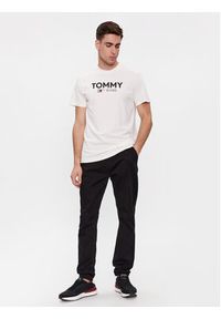 Tommy Jeans T-Shirt Essential DM0DM18264 Biały Slim Fit. Kolor: biały. Materiał: bawełna #3