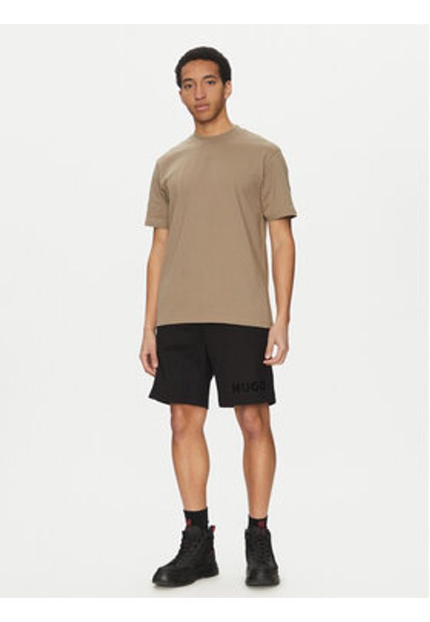 Hugo - HUGO T-Shirt Dapolino 50488330 Brązowy Relaxed Fit. Kolor: brązowy. Materiał: bawełna