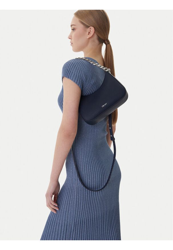 DKNY Torebka R52EAI10 Granatowy. Kolor: niebieski. Materiał: skórzane