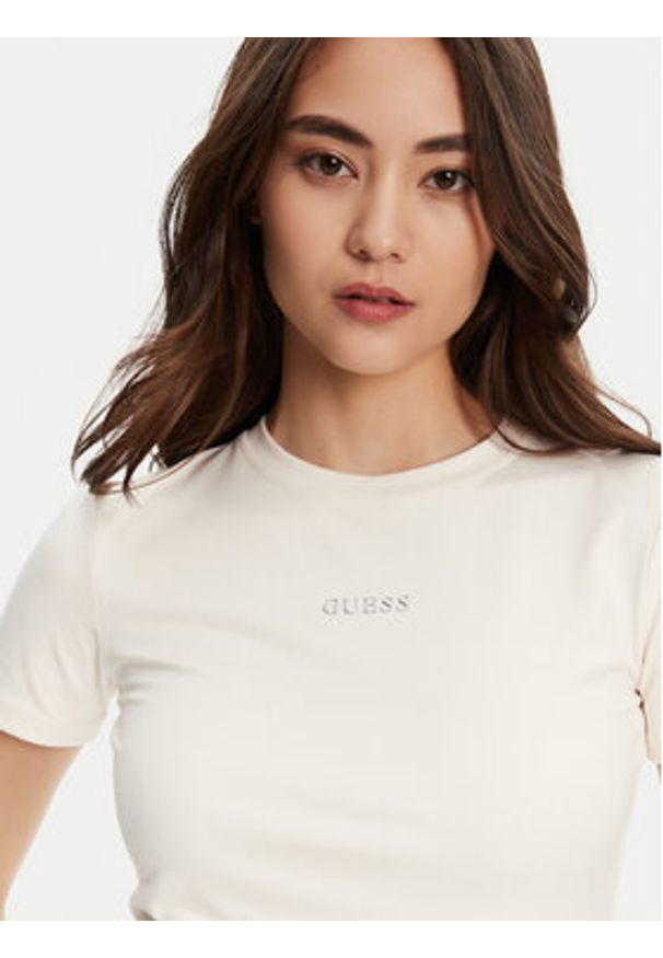 Guess T-Shirt V5RI10 KCD02 Écru Regular Fit. Materiał: syntetyk