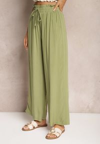 Renee - Zielone Spodnie Palazzo High Waist z Bawełny Wykończone Gumką w Talii Nellsea. Okazja: na co dzień. Stan: podwyższony. Kolor: zielony. Materiał: bawełna. Styl: elegancki, casual #4