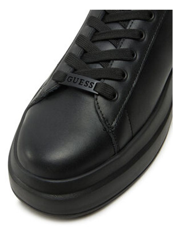 Guess Sneakersy FMPELB LEL12 Czarny. Kolor: czarny. Materiał: skóra