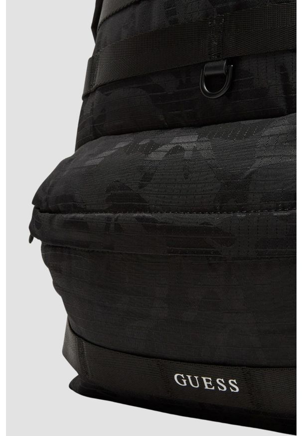 Guess - GUESS Czarny męski plecak Asti Rounded. Kolor: czarny. Materiał: poliester. Styl: casual