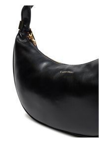 Calvin Klein Torebka Pinched Soft Crescent Sm LV04F3010G Czarny. Kolor: czarny. Materiał: skórzane #4